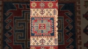 🧵 Vorgestellter Teppich: Exquisiter 8′ x 10’1″ Kazak