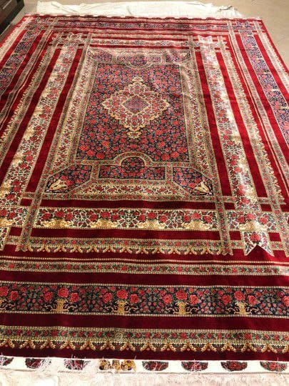 Rahmani Rose Ghom Qom Seidenteppich 34 Pertnerschaft in Europa mit Rahmani Rose Carpet – Der moderne Klassiker der Qom Seidenteppiche