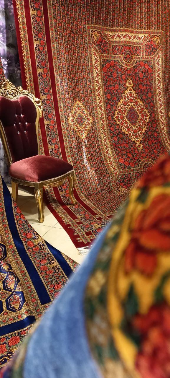 Rahmani Rose Ghom Qom Seidenteppich 63 Pertnerschaft in Europa mit Rahmani Rose Carpet – Der moderne Klassiker der Qom Seidenteppiche