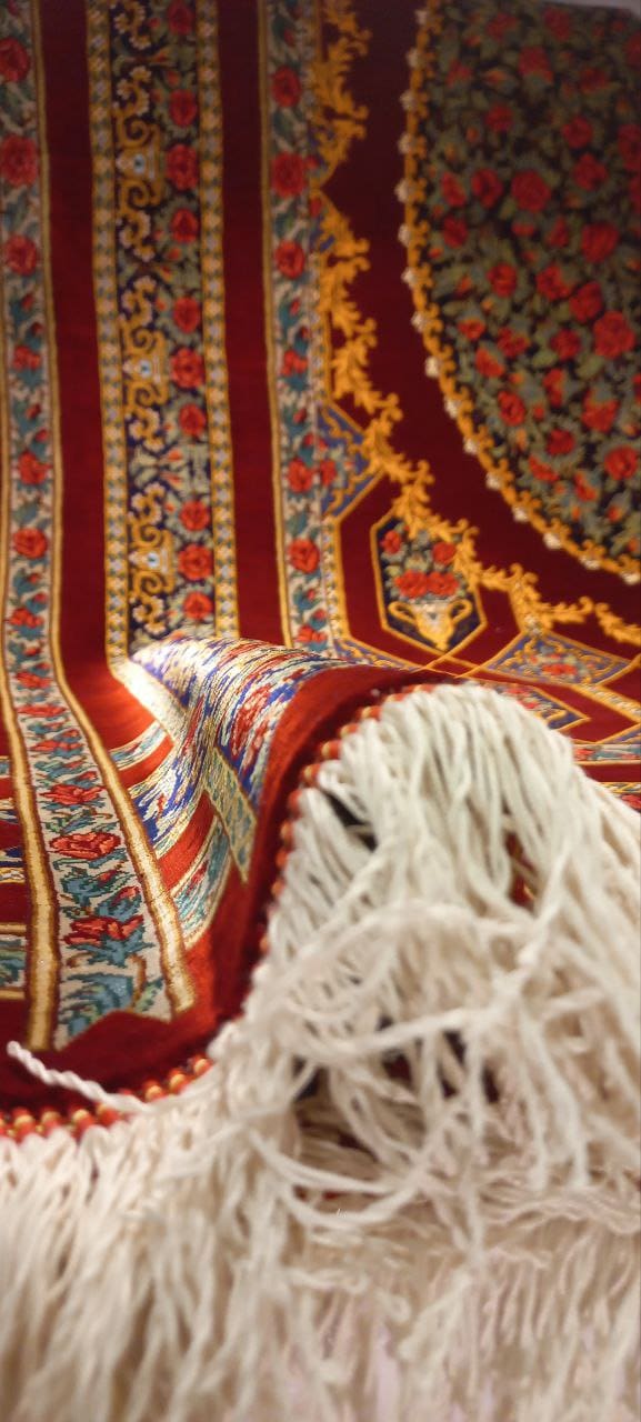 Rahmani Rose Ghom Qom Seidenteppich 65 Qom Siedenteppich Rahmani Rose Carpet
