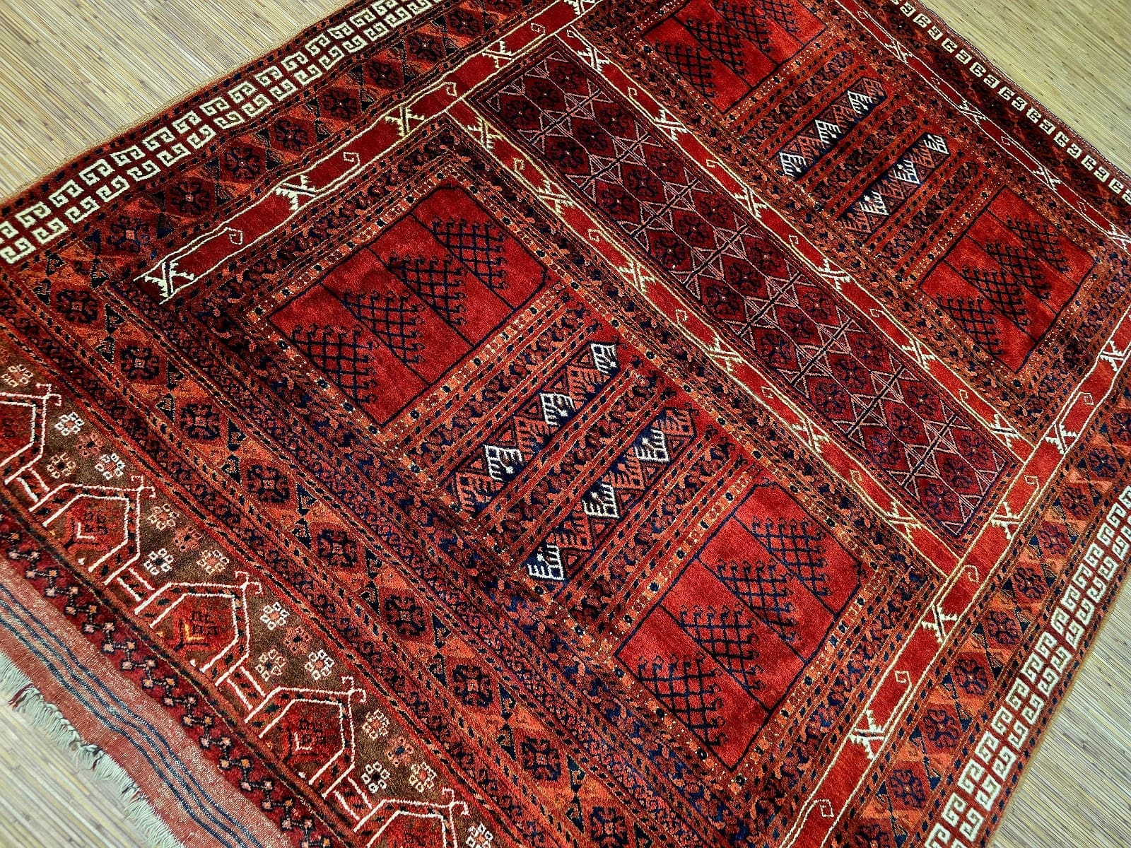 (Verkauft) Orientteppich Afghan 247 x 203 cm Schurwolle handgeknüpft rot