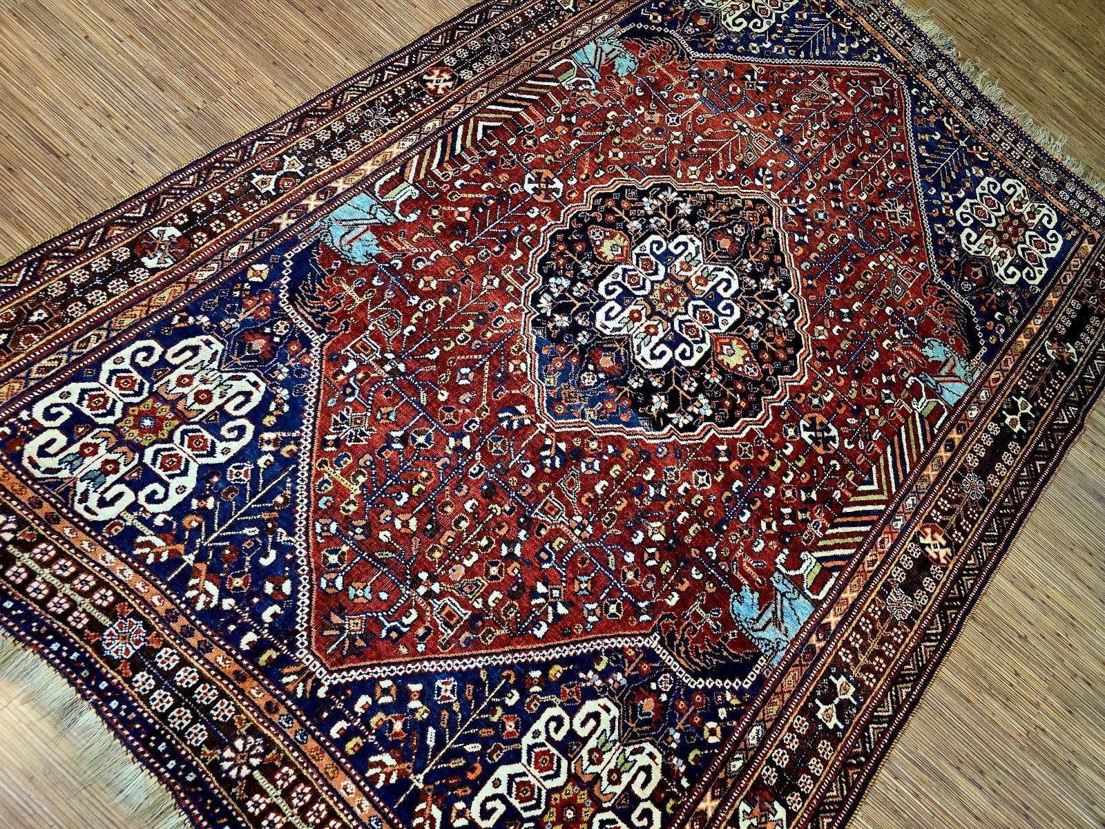 Perserteppich Ghaschghai 253 x 171 cm Schurwolle handgeknüpft rot