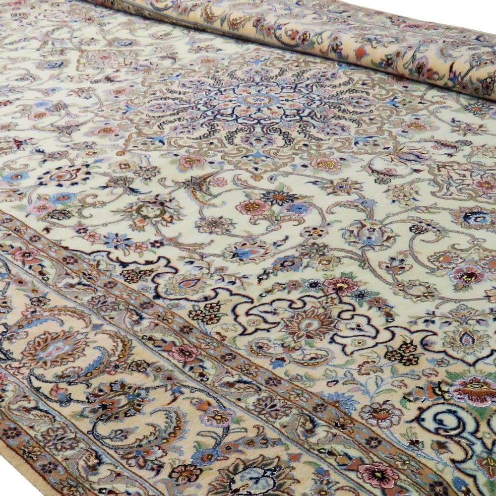 Perserteppich Nain 9La 45Raj 350 x 258 cm Schurwolle & Seide handgeknüpft