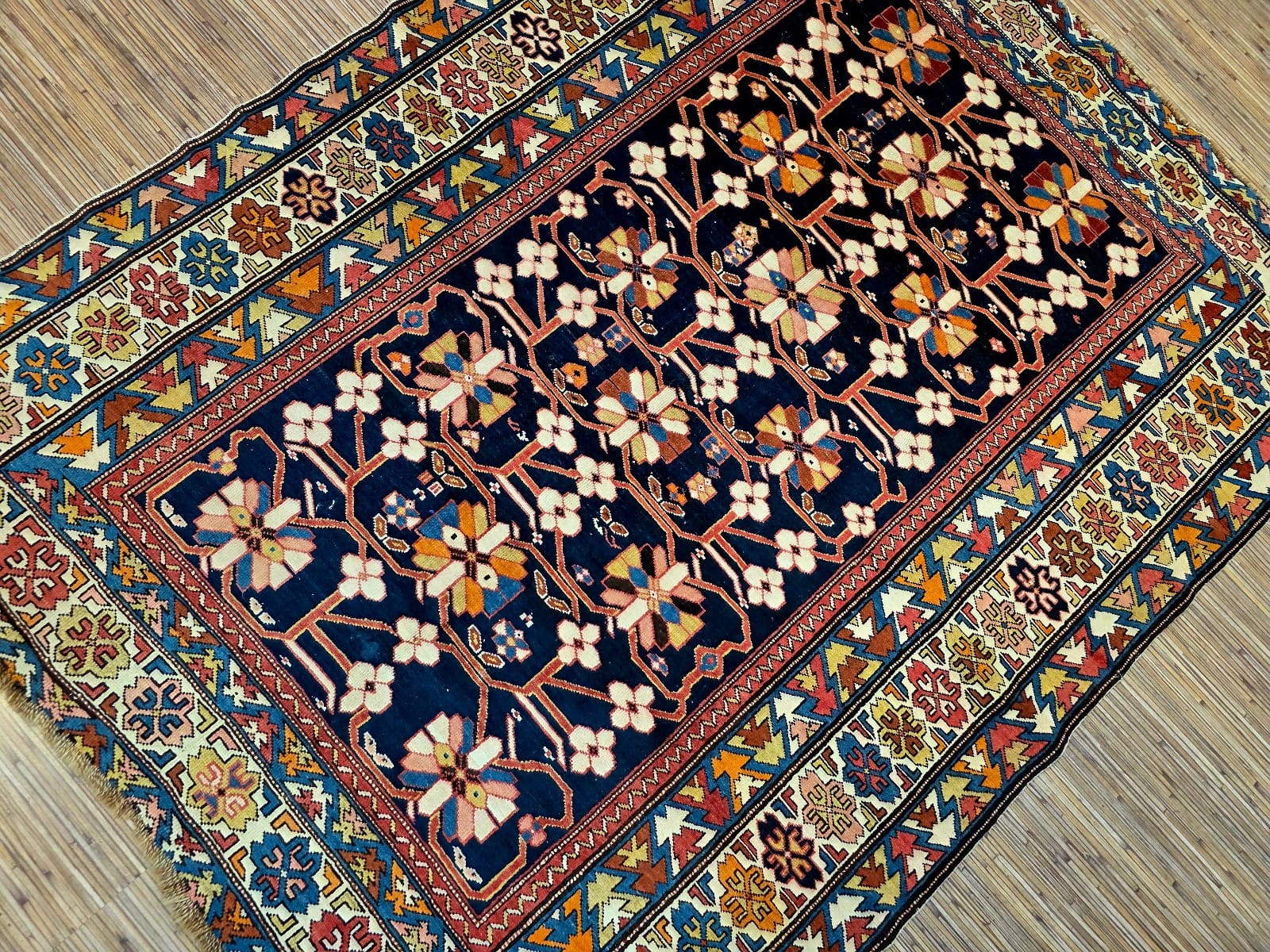 Antiker Russischer Kazak 168 x 130 cm Wolle handgeknüpft