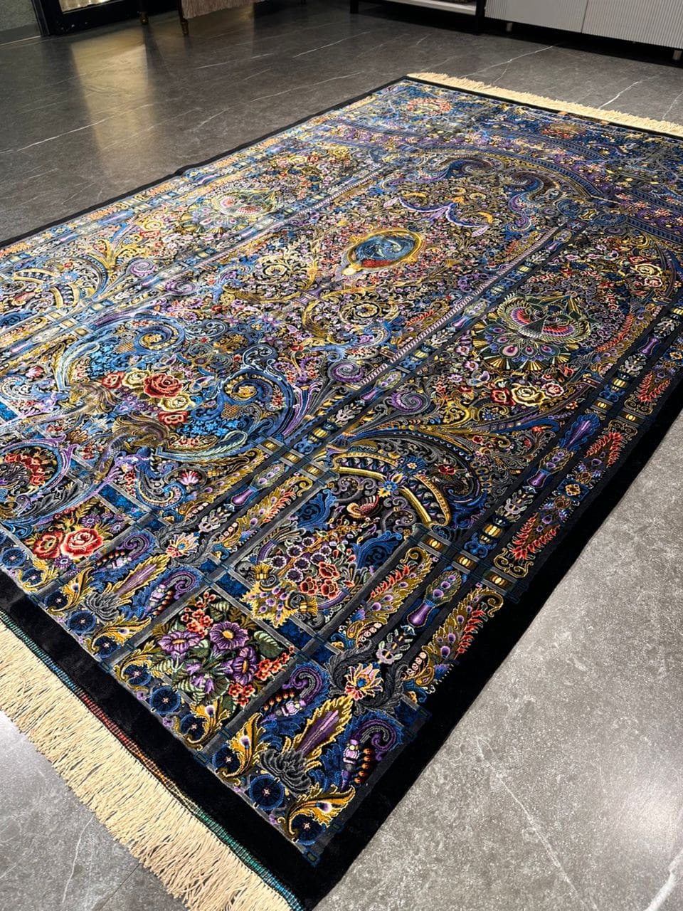 Erami Ghom Qom Seidenteppich Versace Black