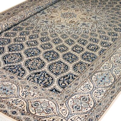 Perserteppich Nain 9La 365 x 255 cm Wolle Seide