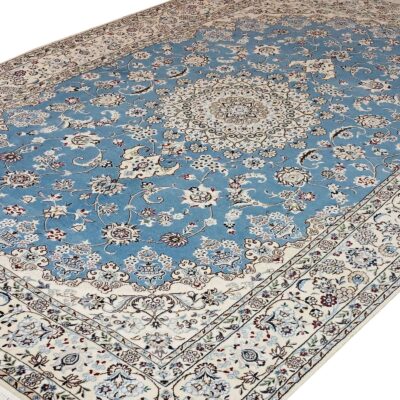 Perserteppich Nain 6La 160 x 265 cm Seide handgeknüpft Blumenmuster „Habibian“ siginiert