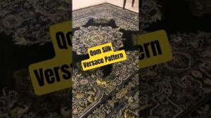 #versace #qomsilkcarpet #perserteppich #handgeknüpft #teppichbazar #tappetopersiano #tapispersan #iran