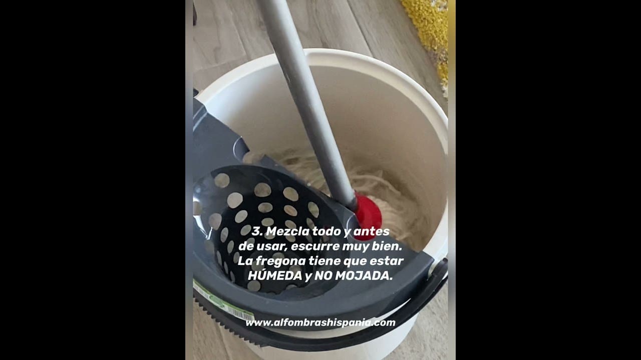 Wie man seinen Teppich zu Hause reinigt