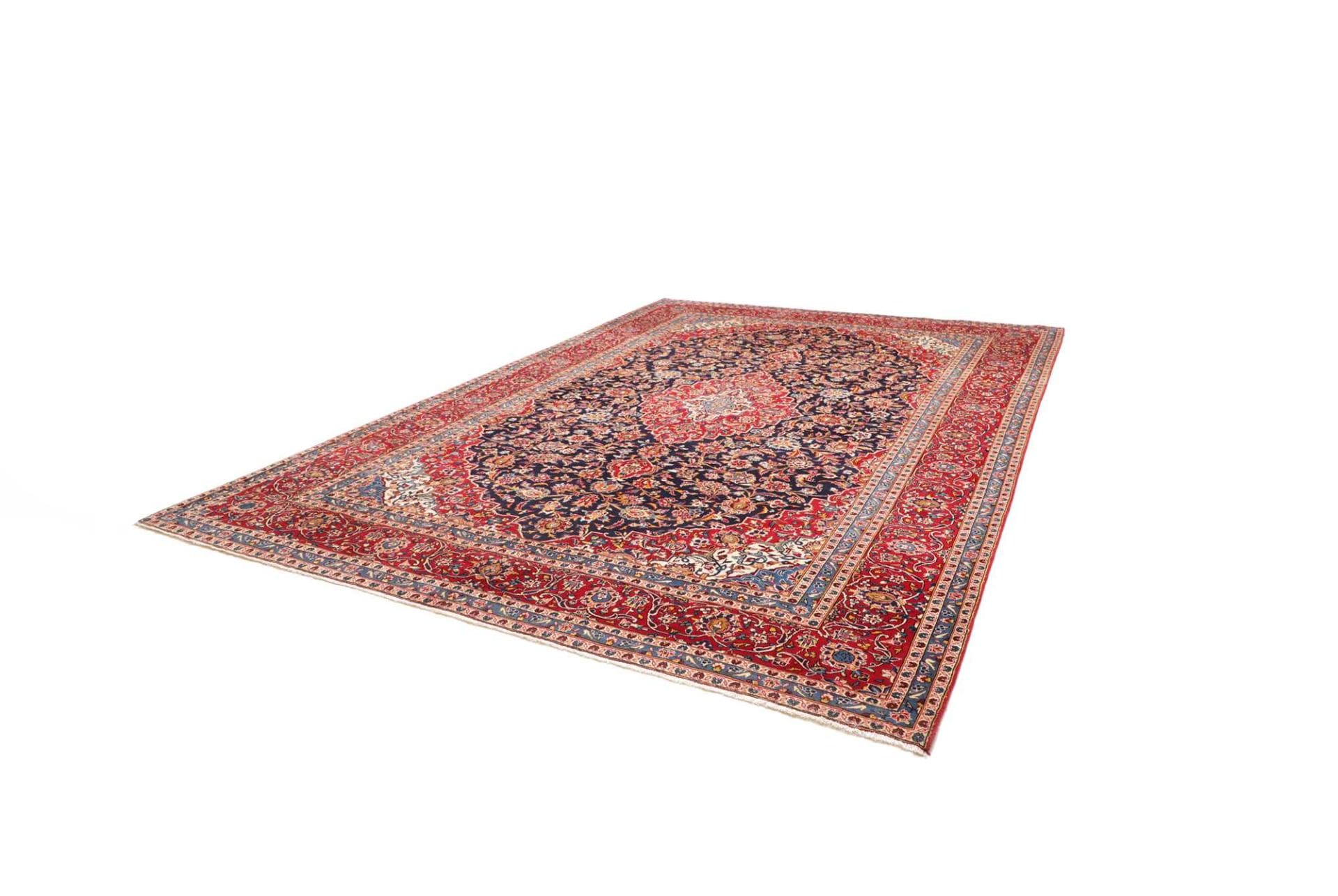 Perserteppich Kashan 301 x 419 cm Schurwolle handgeknüpft strapazierfähig