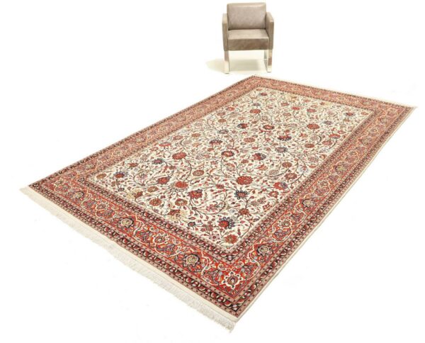 Perserteppich Isfahan 197 x 304 cm Schurwolle & Seide handgeknüpft