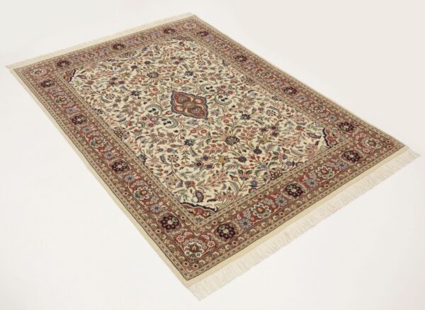 Perserteppich Isfahan 107 x 145 cm Schurwolle & Seide handgeknüpft