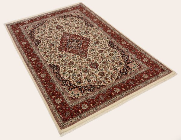 Perserteppich Isfahan 140 x 220 cm Schurwolle & Seide handgeknüpft
