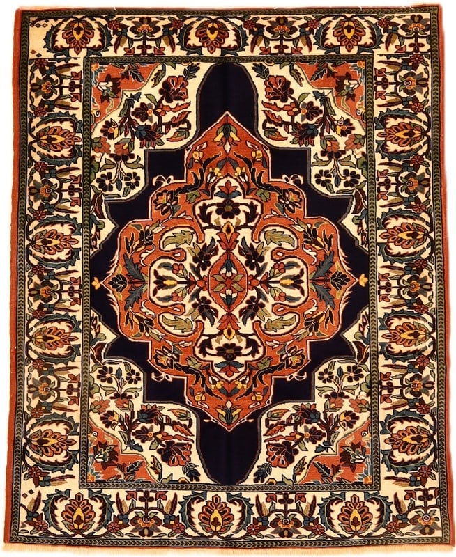 Perserteppich Ghuchan 158 x 129 cm Wolle handgeknüpft Antik