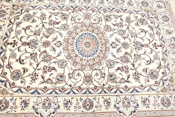 Perserteppich Nain 164 x 110 cm Wolle Seide handgeknüpft Neu
