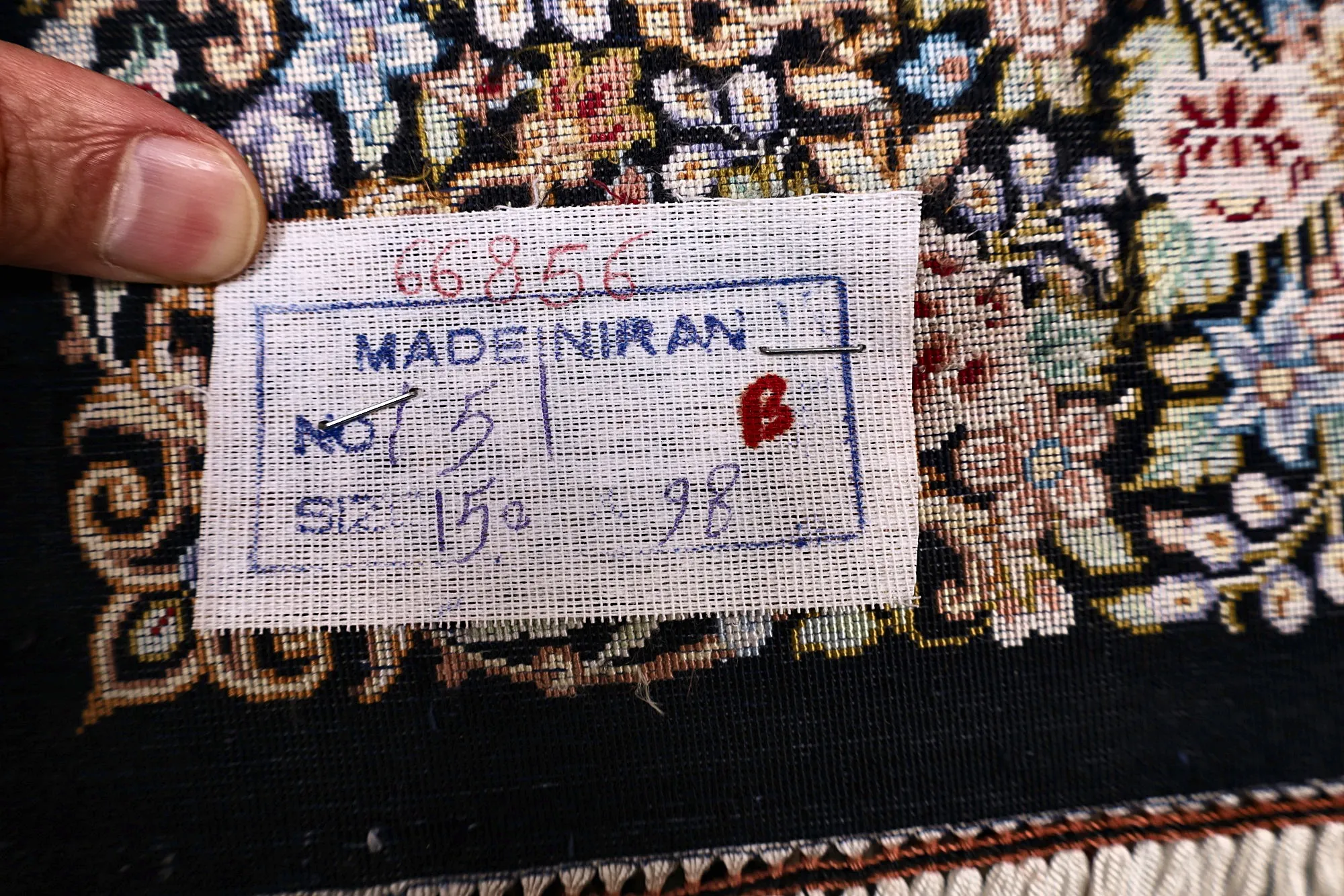Ghom Seidenteppich signiert „Mohammad Labbafan“ 308 x 80 cm Seide auf Seidenkette H1