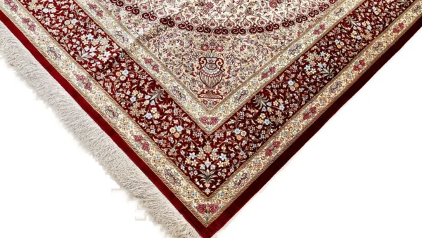 Ghom Seidenteppich signiert „Razavi“ 193 x 193 cm Seide auf Seidenkette H1