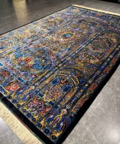 Qom Persian Rug 200 × 135 cm, silk, hand-knotted — view 2