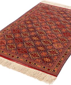 Oriental Rug 177 × 118 cm, silk, hand-knotted — view 3