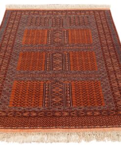 Oriental Rug 205 × 135 cm, wool & silk, hand-knotted — view 2