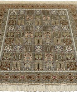 Qom Oriental Rug 186 × 123 cm, silk, hand-knotted — view 2