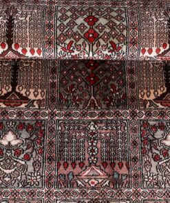 Qom Oriental Rug 186 × 127 cm, silk, hand-knotted — view 8