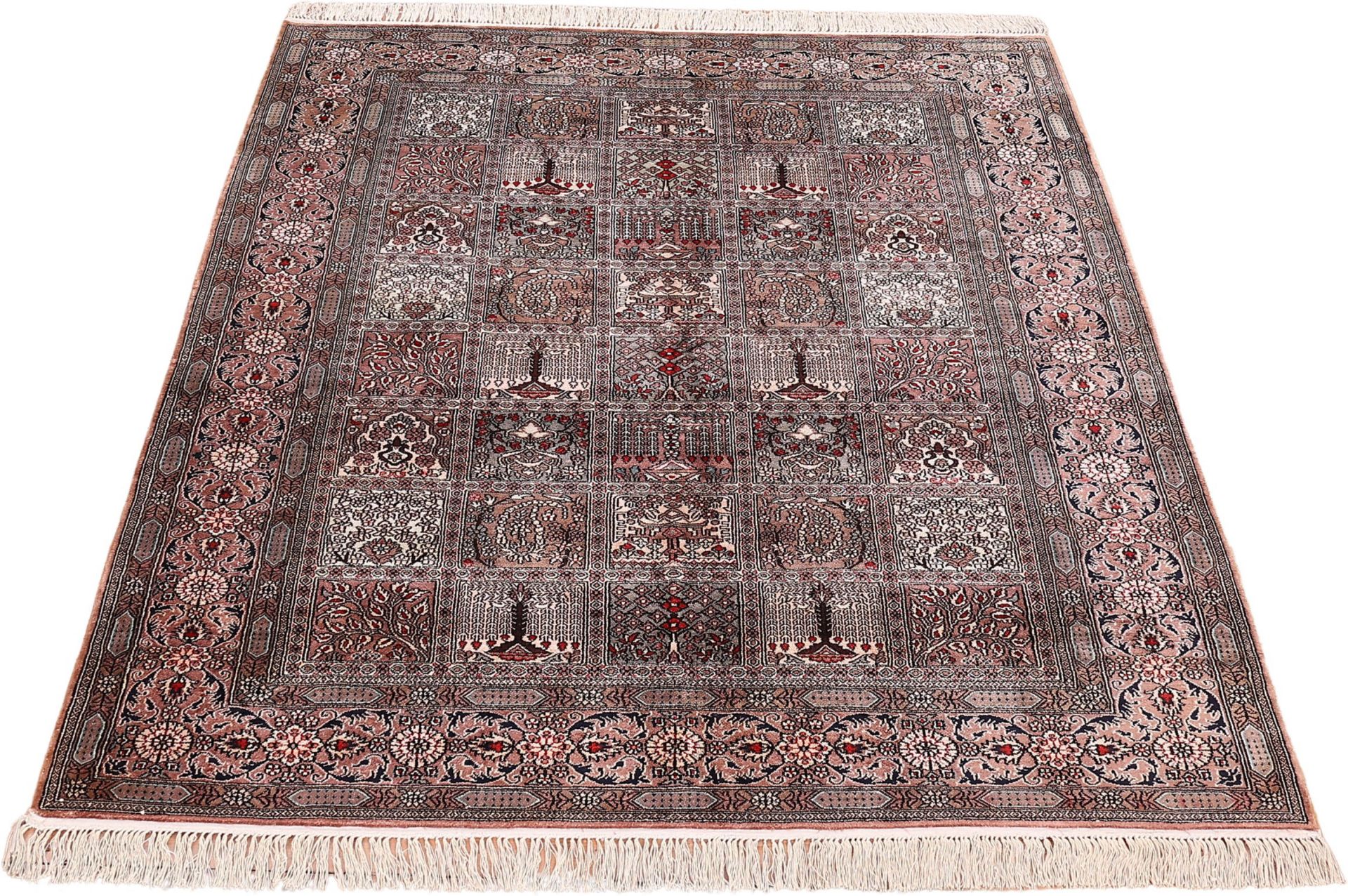 Qom Oriental Rug 186 × 127 cm, silk, hand-knotted — view 2