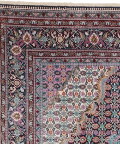 Qom Oriental Rug 276 × 184 cm, silk, hand-knotted — view 6