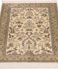 Qom Oriental Rug 123 × 79 cm, silk, hand-knotted — view 2