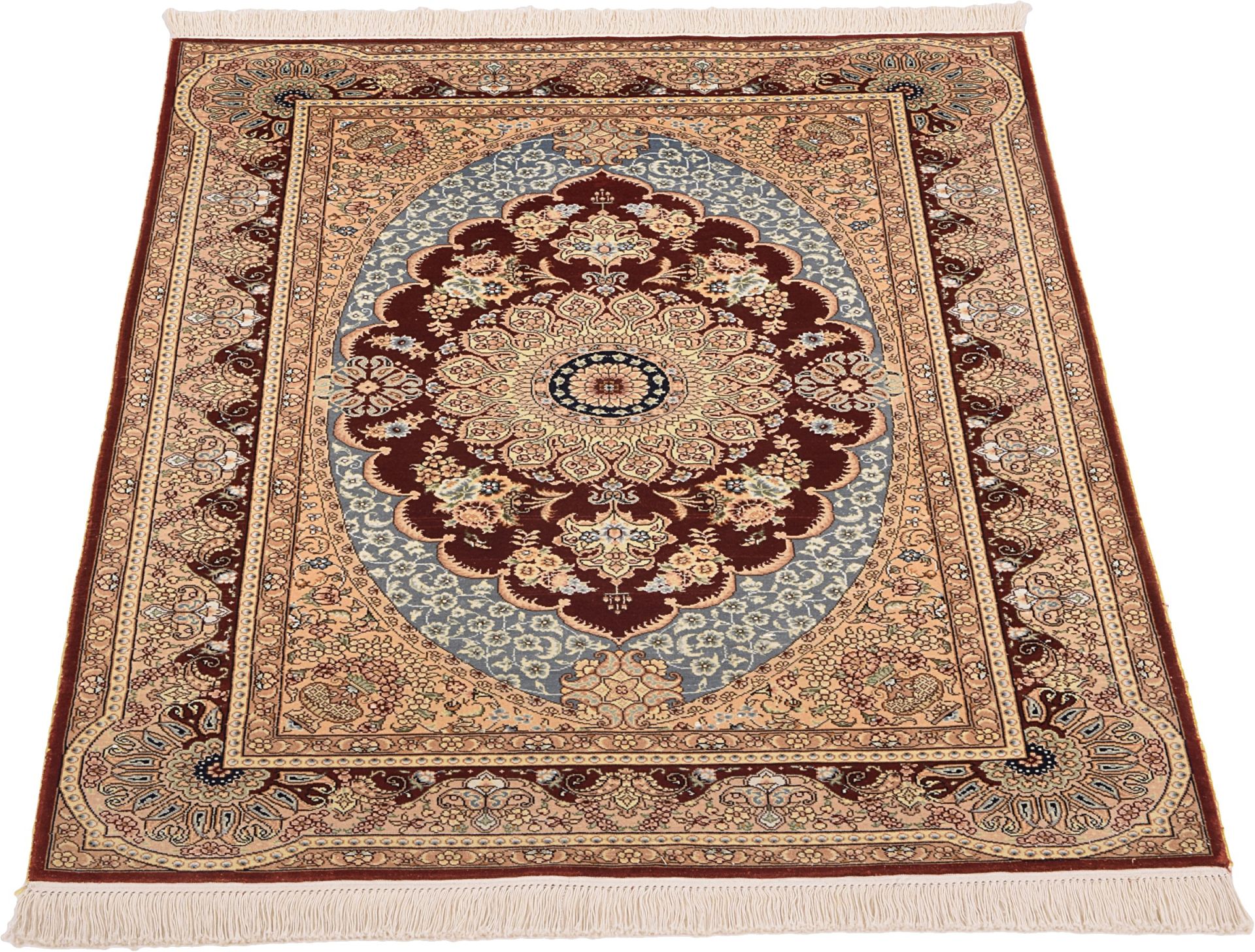 Qom Oriental Rug 136 × 92 cm, silk, hand-knotted — view 2