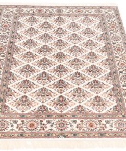 Hereke Oriental Rug 182 × 122 cm, silk, hand-knotted — view 2