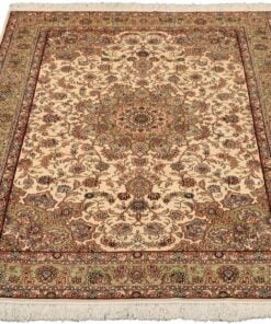 Hereke Oriental Rug 183 × 123 cm, silk, hand-knotted — view 2