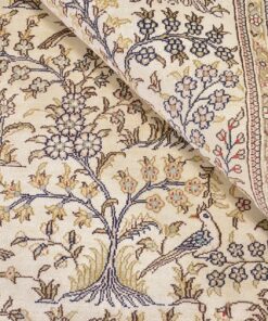 Hereke Oriental Rug 189 × 126 cm, silk, hand-knotted — view 5