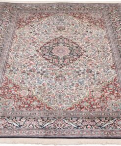 Hereke Oriental Rug 280 × 185 cm, silk, hand-knotted — view 2