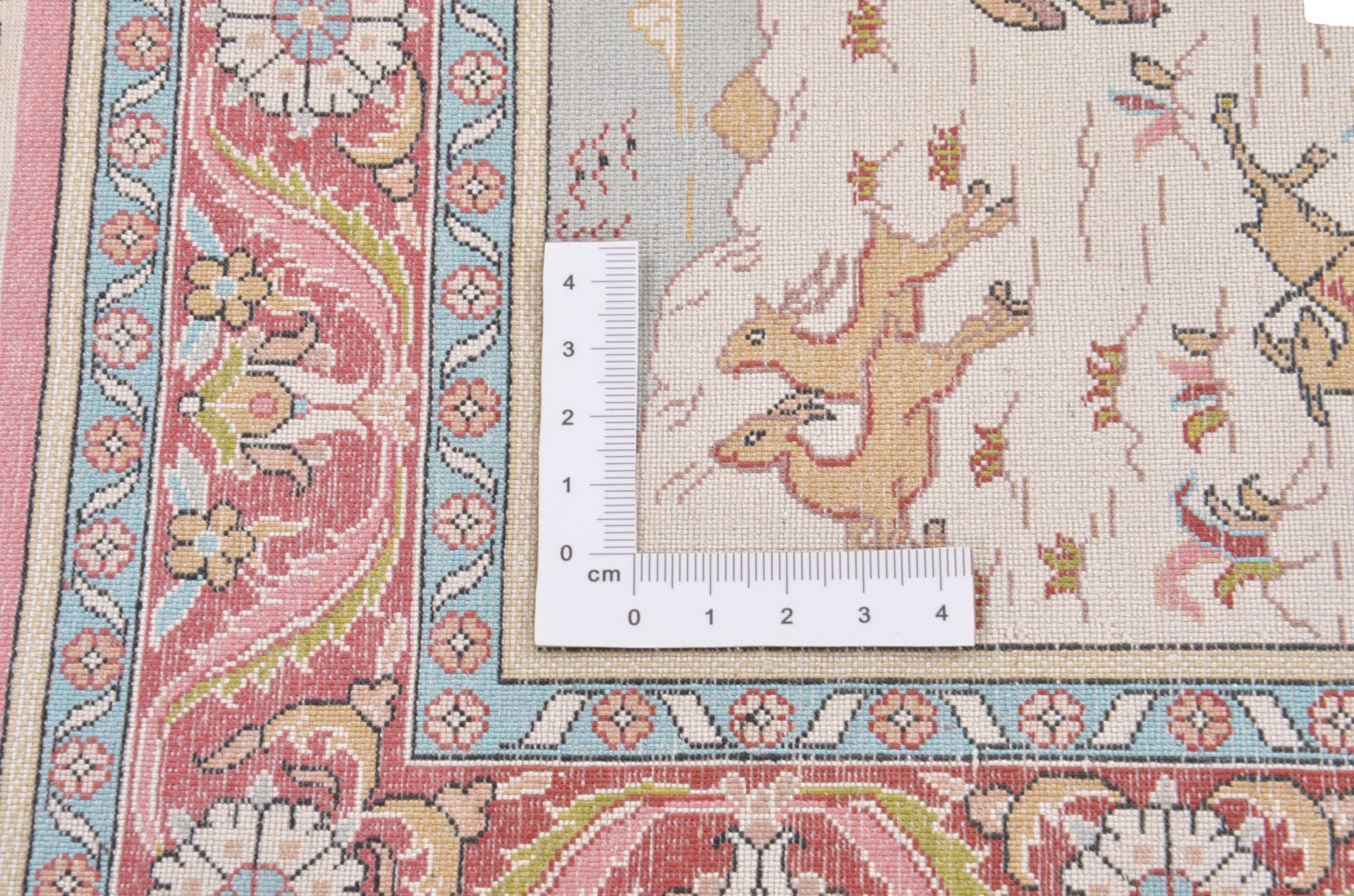 Hereke Oriental Rug 61 × 46 cm, silk, hand-knotted — view 3