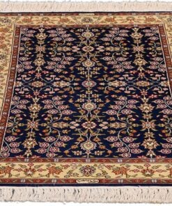 Hereke Oriental Rug 93 × 61 cm, silk, hand-knotted — view 2