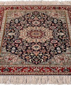 Hereke Oriental Rug 95 × 62 cm, silk, hand-knotted — view 2