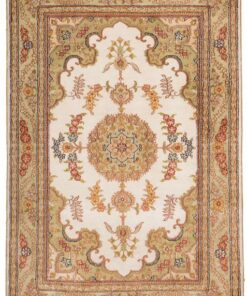 Hereke Oriental Rug 92 × 63 cm, silk, hand-knotted