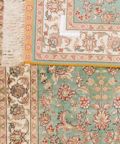 Hereke Oriental Rug 92 × 63 cm, silk, hand-knotted — view 2