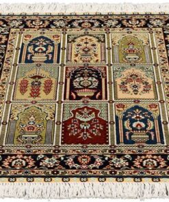 Hereke Oriental Rug 93 × 64 cm, silk, hand-knotted — view 2