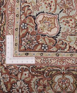 Hereke Oriental Rug 122 × 76 cm, silk, hand-knotted — view 3