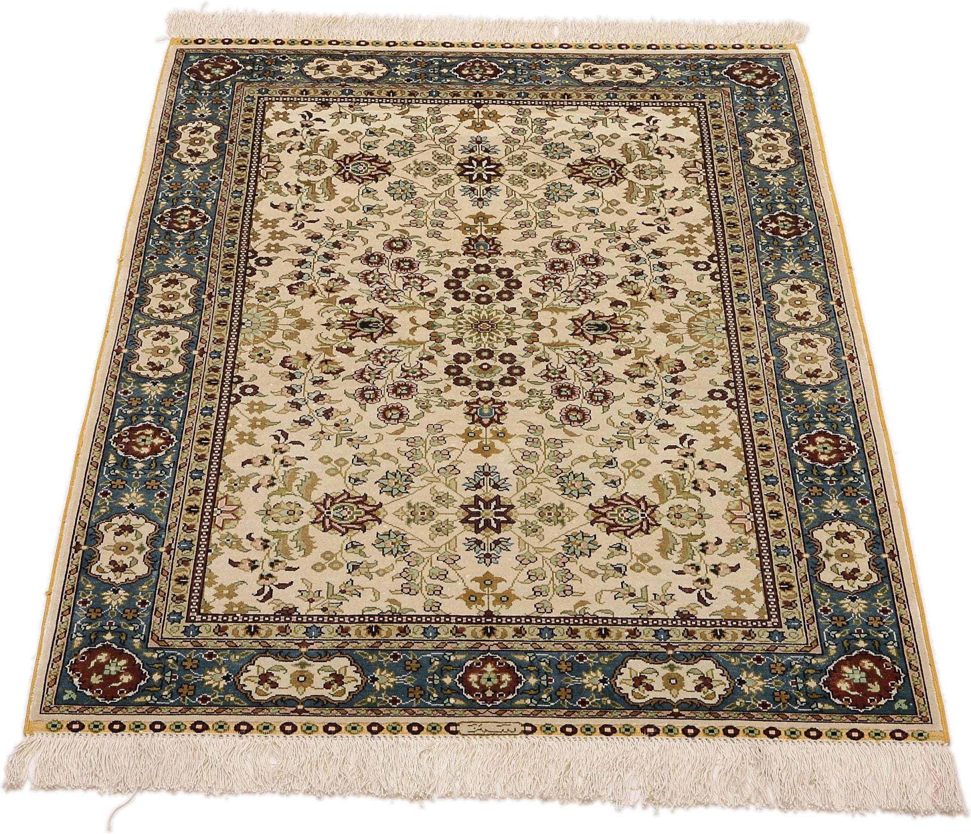 Hereke Oriental Rug 123 × 79 cm, silk, hand-knotted — view 2