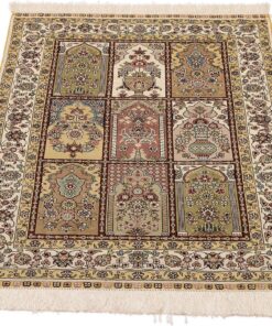 Hereke Oriental Rug 124 × 79 cm, silk, hand-knotted — view 2