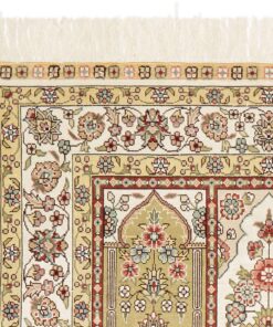 Hereke Oriental Rug 124 × 79 cm, silk, hand-knotted — view 5