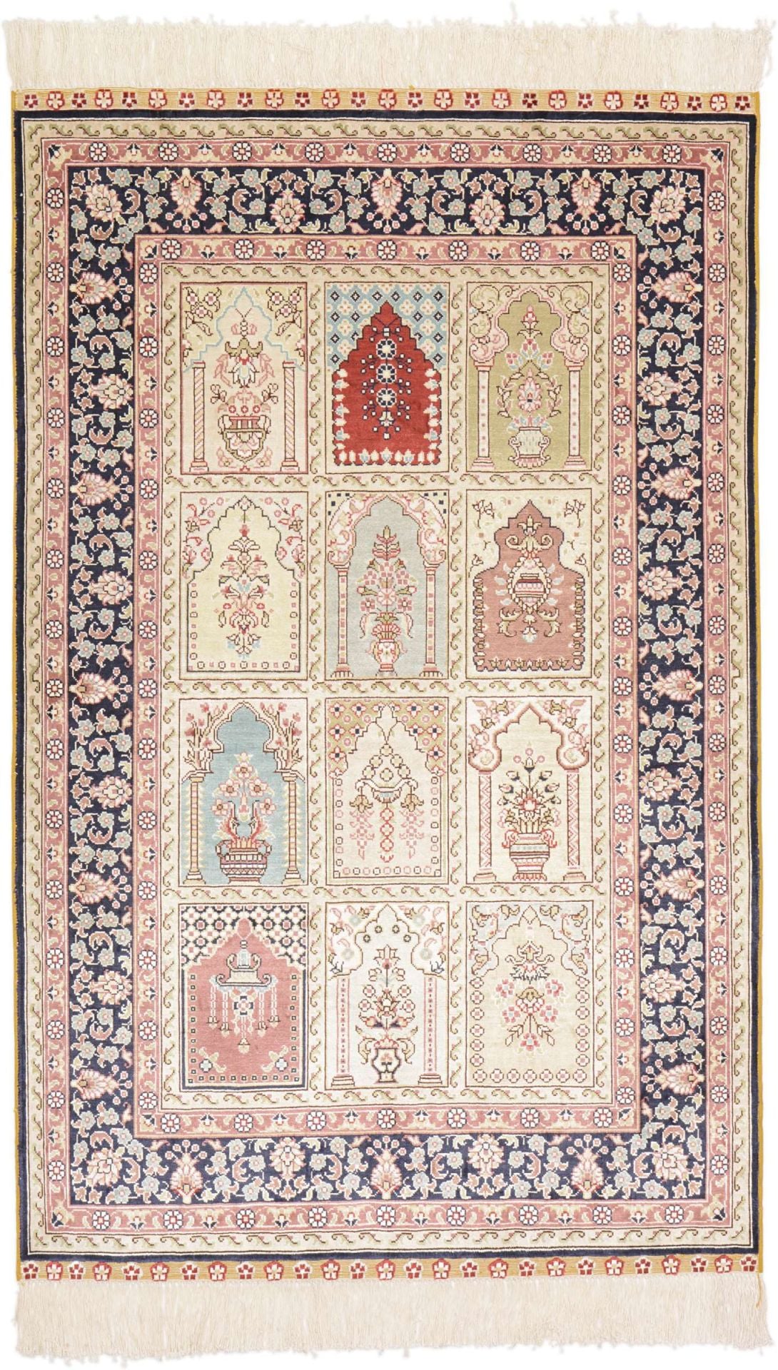 Hereke Oriental Rug 126 × 79 cm, silk, hand-knotted