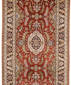 Hereke Oriental Rug 328 × 79 cm, silk, hand-knotted