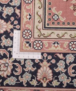 Hereke Oriental Rug 124 × 80 cm, silk, hand-knotted — view 3