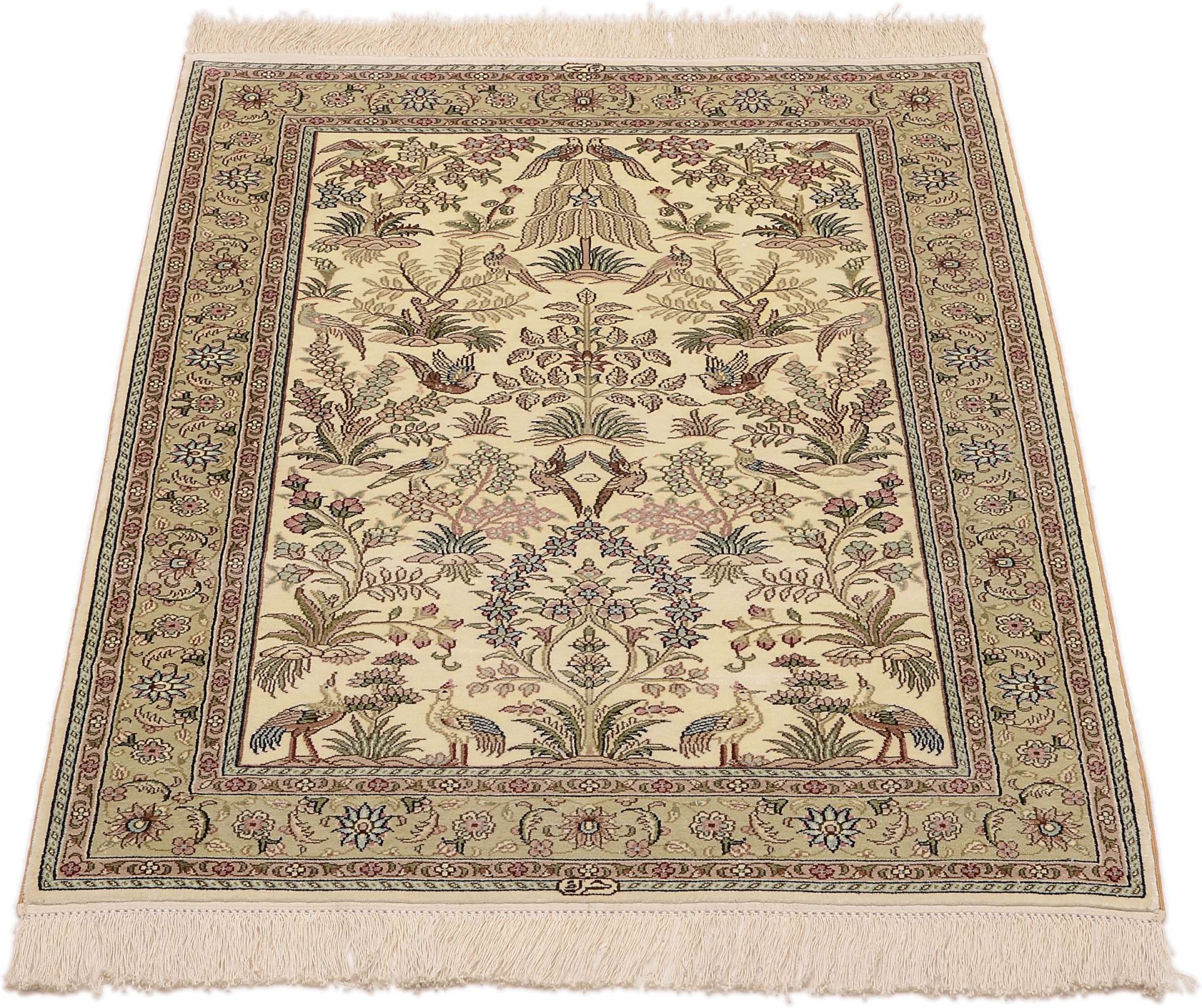 Hereke Oriental Rug 125 × 80 cm, silk, hand-knotted — view 2