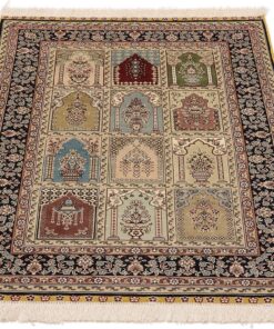 Hereke Oriental Rug 125 × 80 cm, silk, hand-knotted — view 2