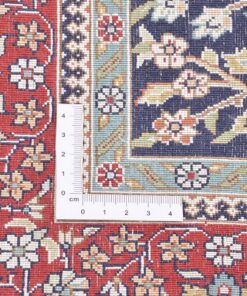 Hereke Oriental Rug 152 × 91 cm, silk, hand-knotted — view 4